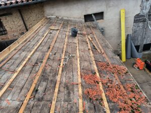 Réfection de toiture dans le vieux Gaillac