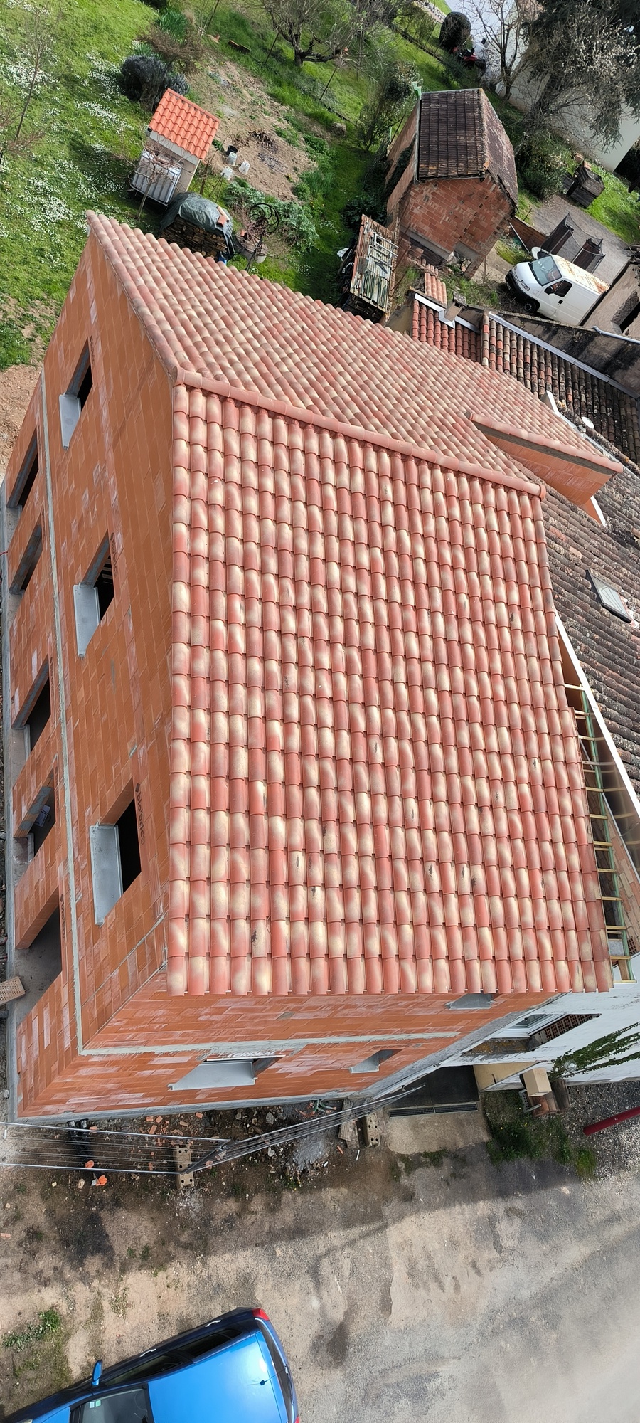 Pose de fermettes et tuiles médiane – Lagrave